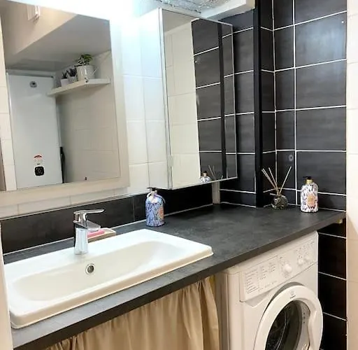 - Vieille - 7mn - 2mn Restaurant Musee Commerce Apartment