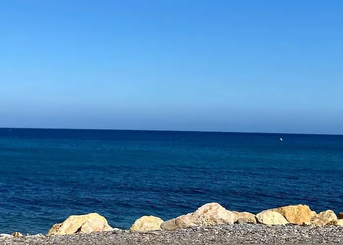 - Vieille - 7mn - 2mn Restaurant Musee Commerce Apartment *