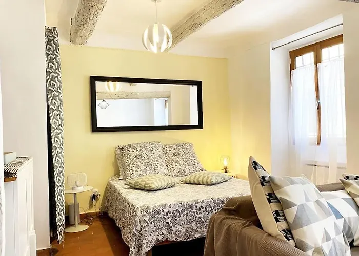 - Vieille - 7mn - 2mn Restaurant Musee Commerce Apartment *