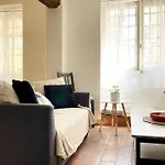 - Vieille - 7mn - 2mn Restaurant Musee Commerce * Antibes